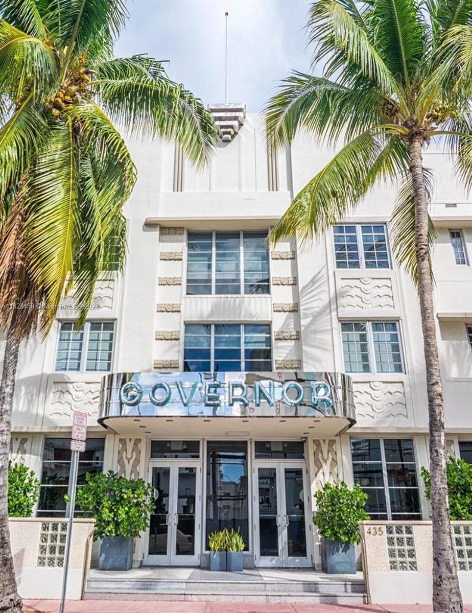 A11323450 — Miami Beach — 2