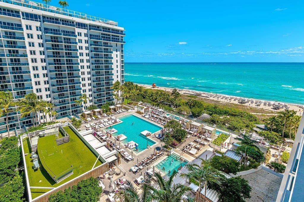 A11326575 — Miami Beach — 4