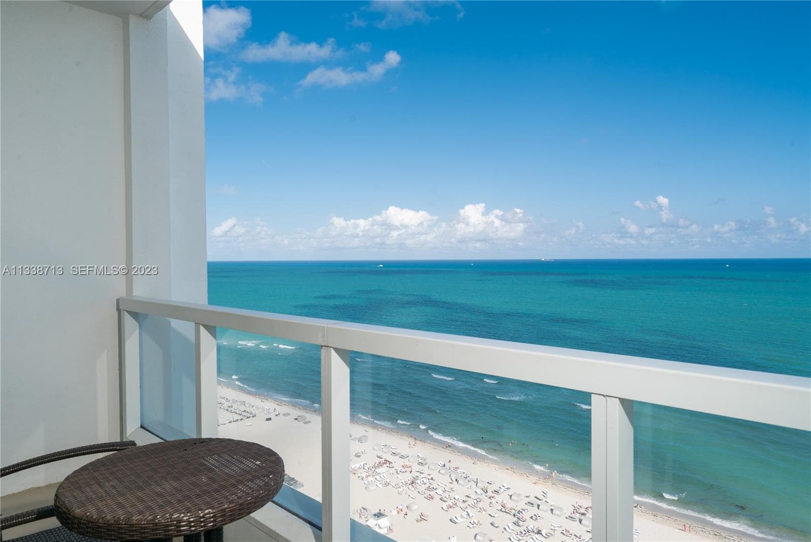 A11338713 — Miami Beach — 14
