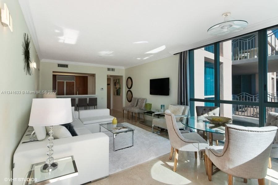 A11341633 — Miami Beach — 7