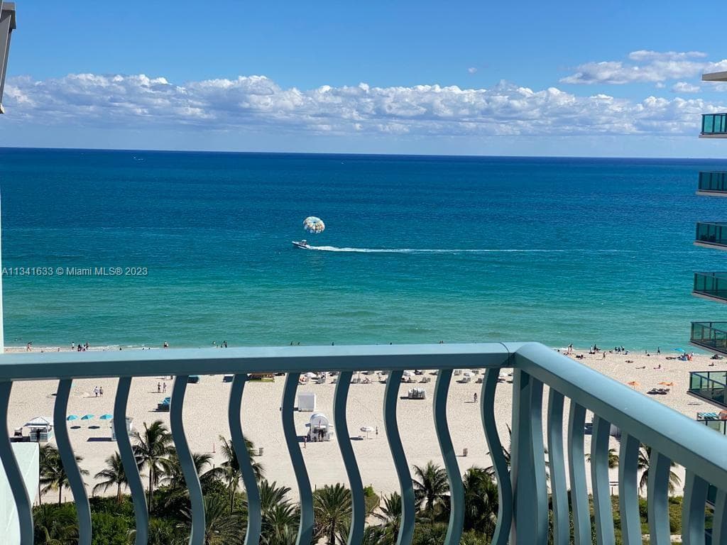 A11341633 — Miami Beach — 8