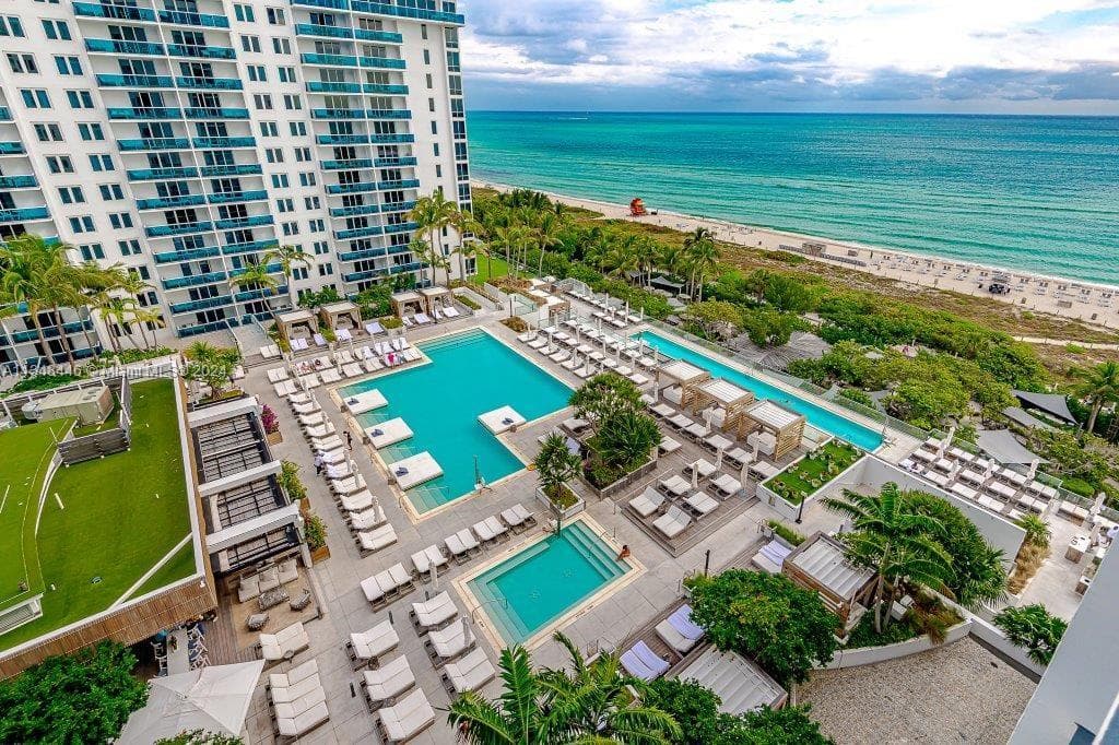 A11348446 — Miami Beach — 3