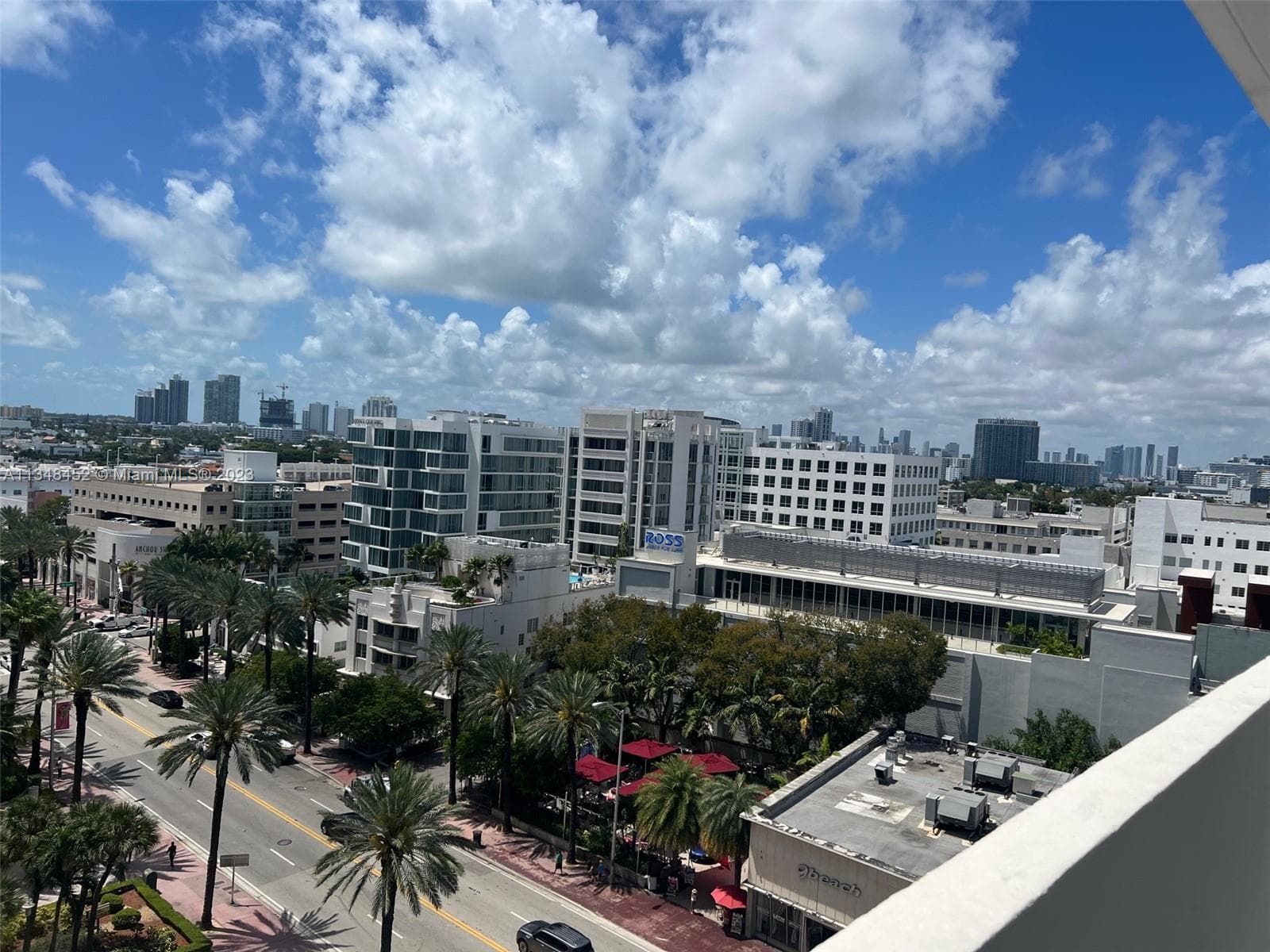 A11348452 — Miami Beach — 81