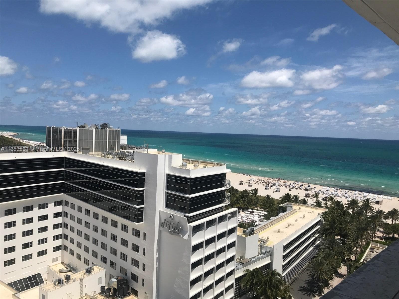 A11353590 — Miami Beach — 47
