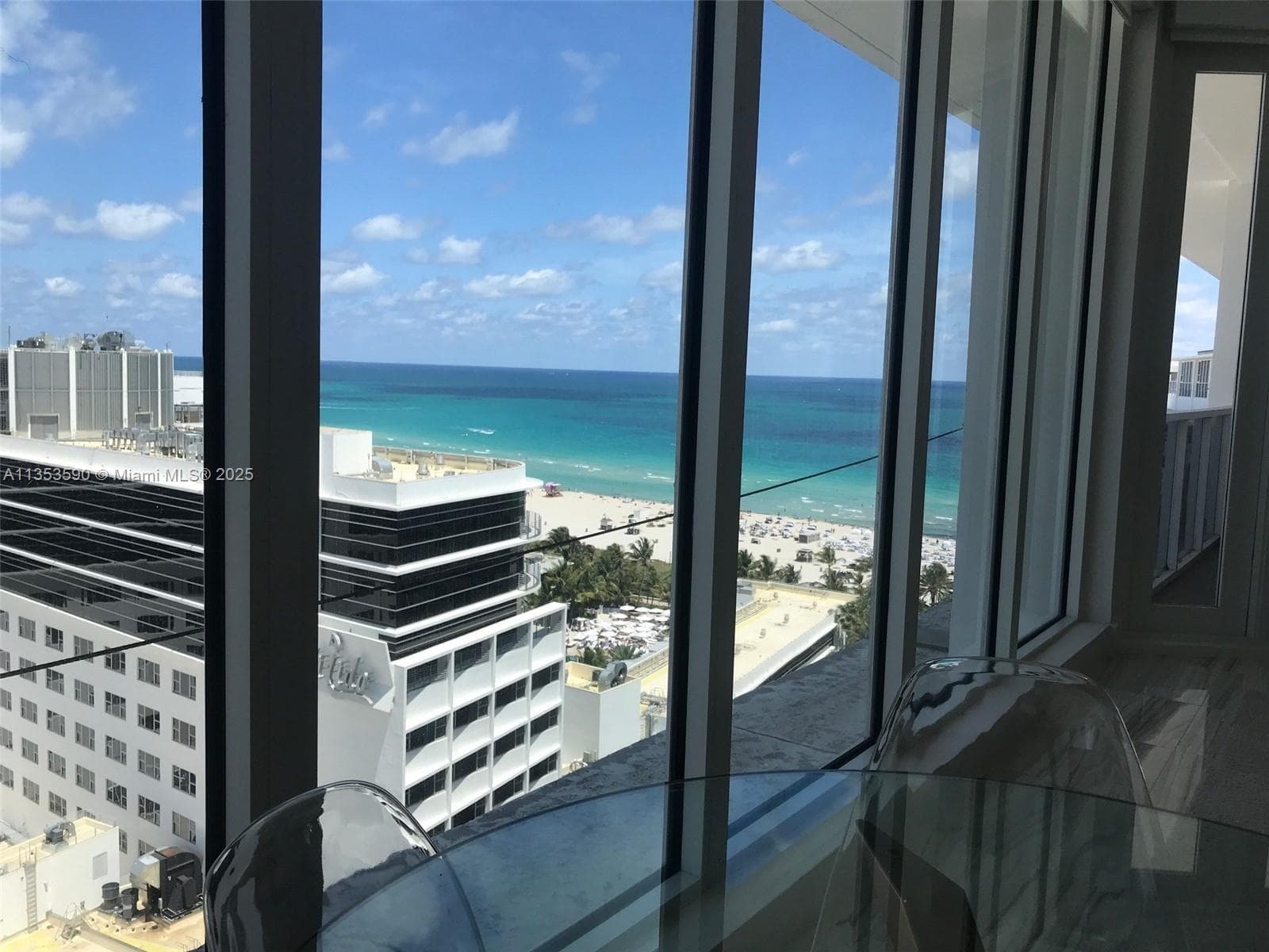 A11353590 — Miami Beach — 45