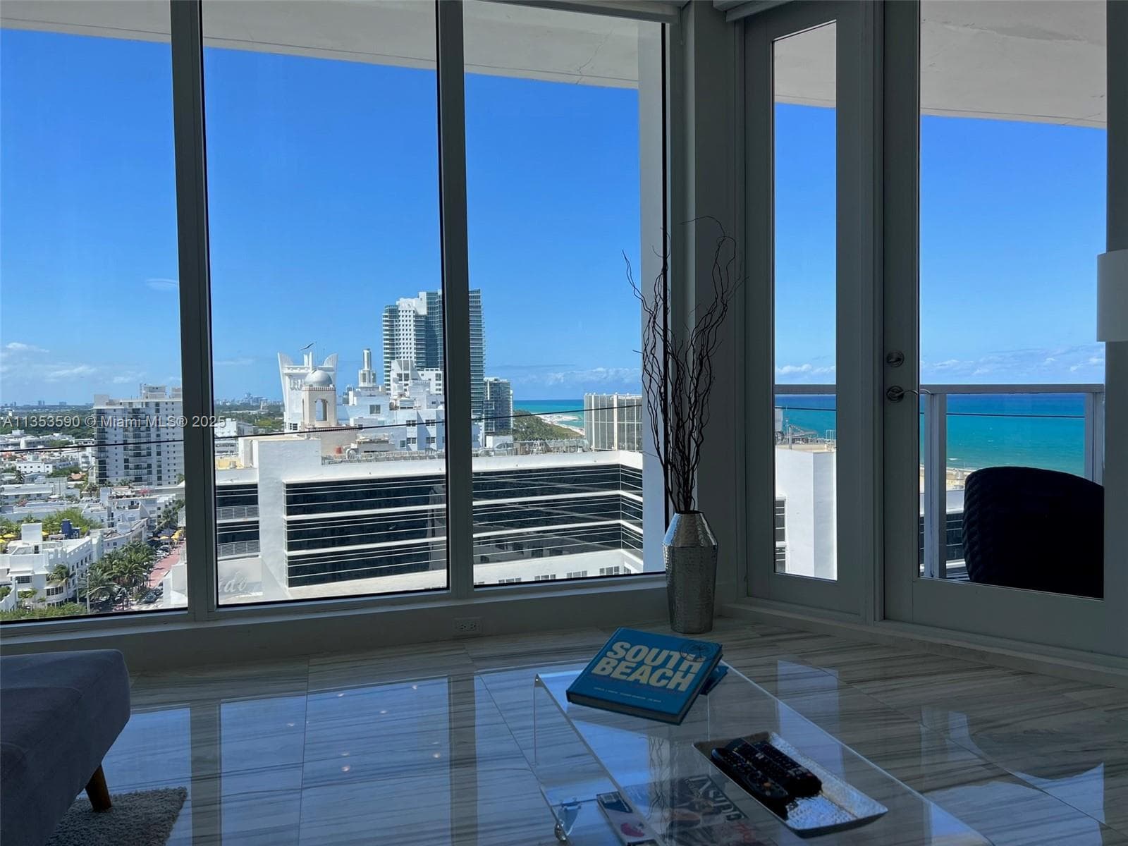 A11353590 — Miami Beach — 4