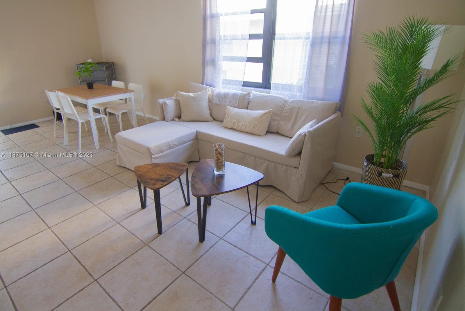 A11375107 — Miami Beach — 8