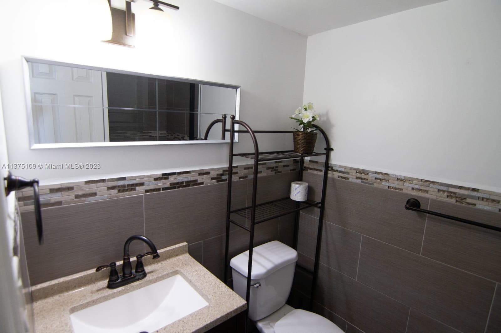 A11375109 — Miami Beach — 11