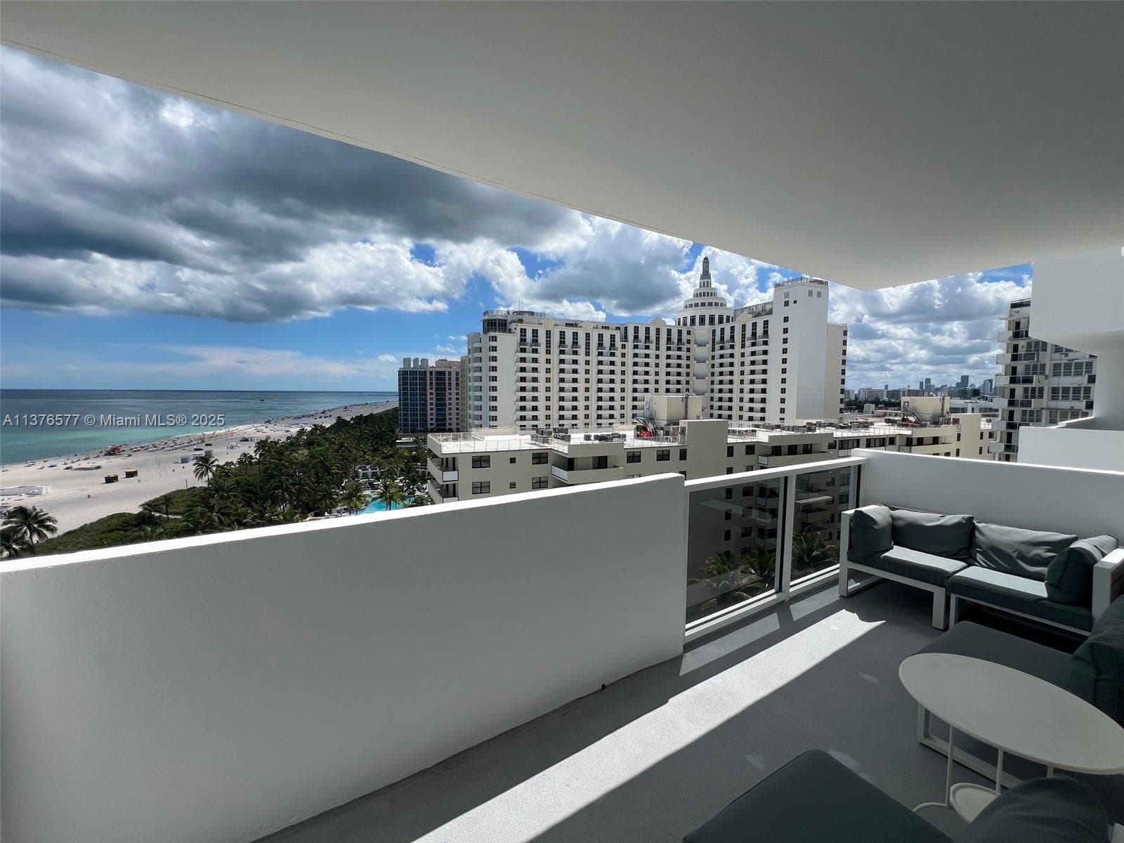 A11376577 — Miami Beach — 6