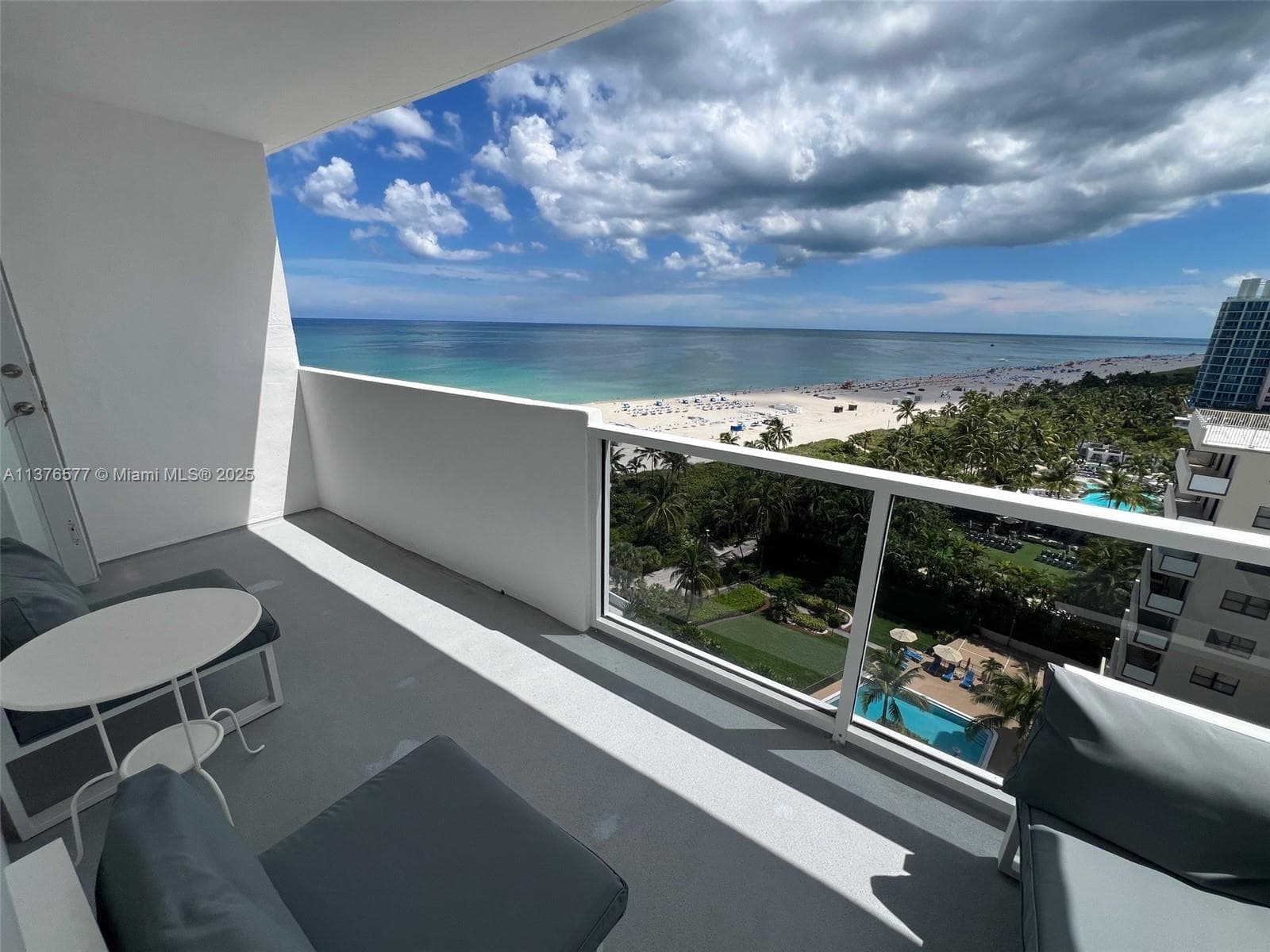 A11376577 — Miami Beach — 3