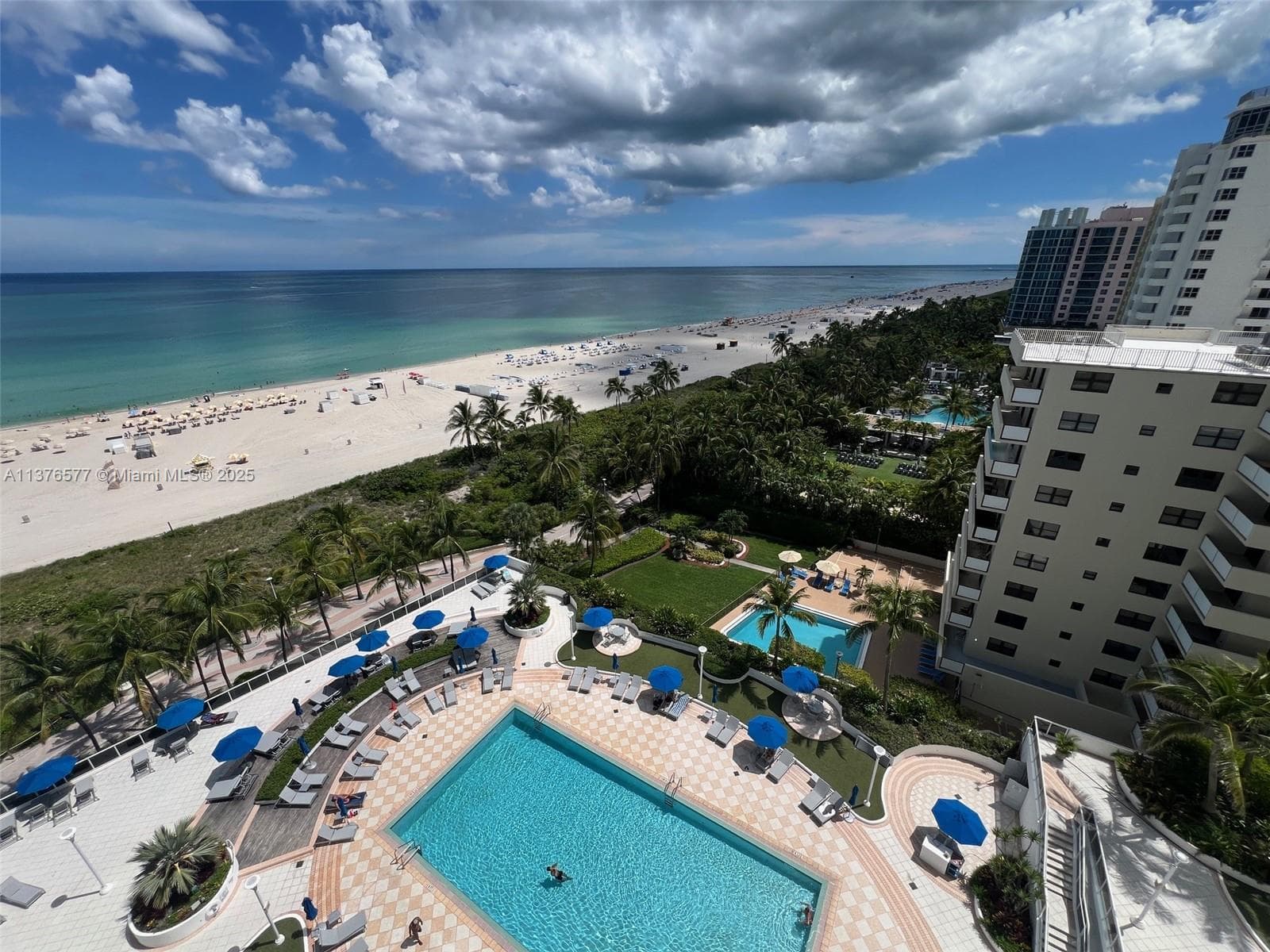 A11376577 — Miami Beach — 67