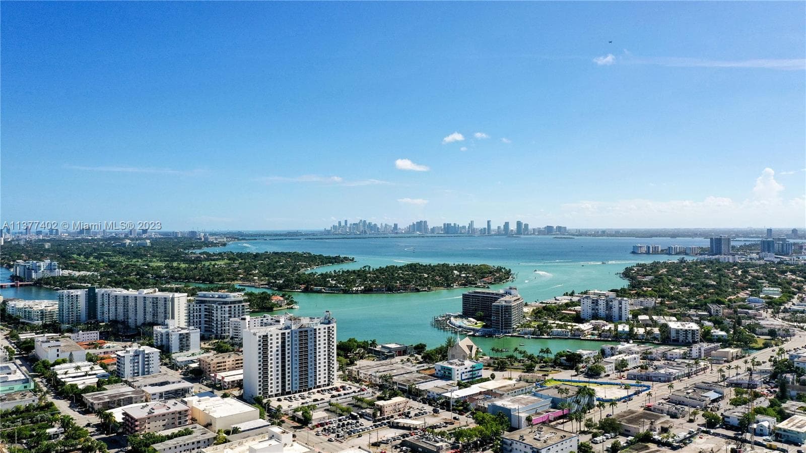 A11377402 — Miami Beach — 22