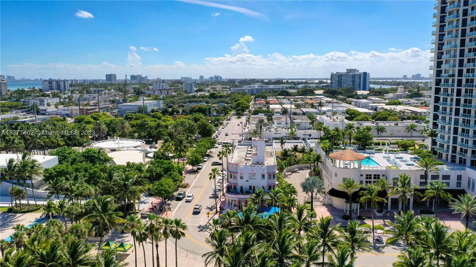 A11377402 — Miami Beach — 24
