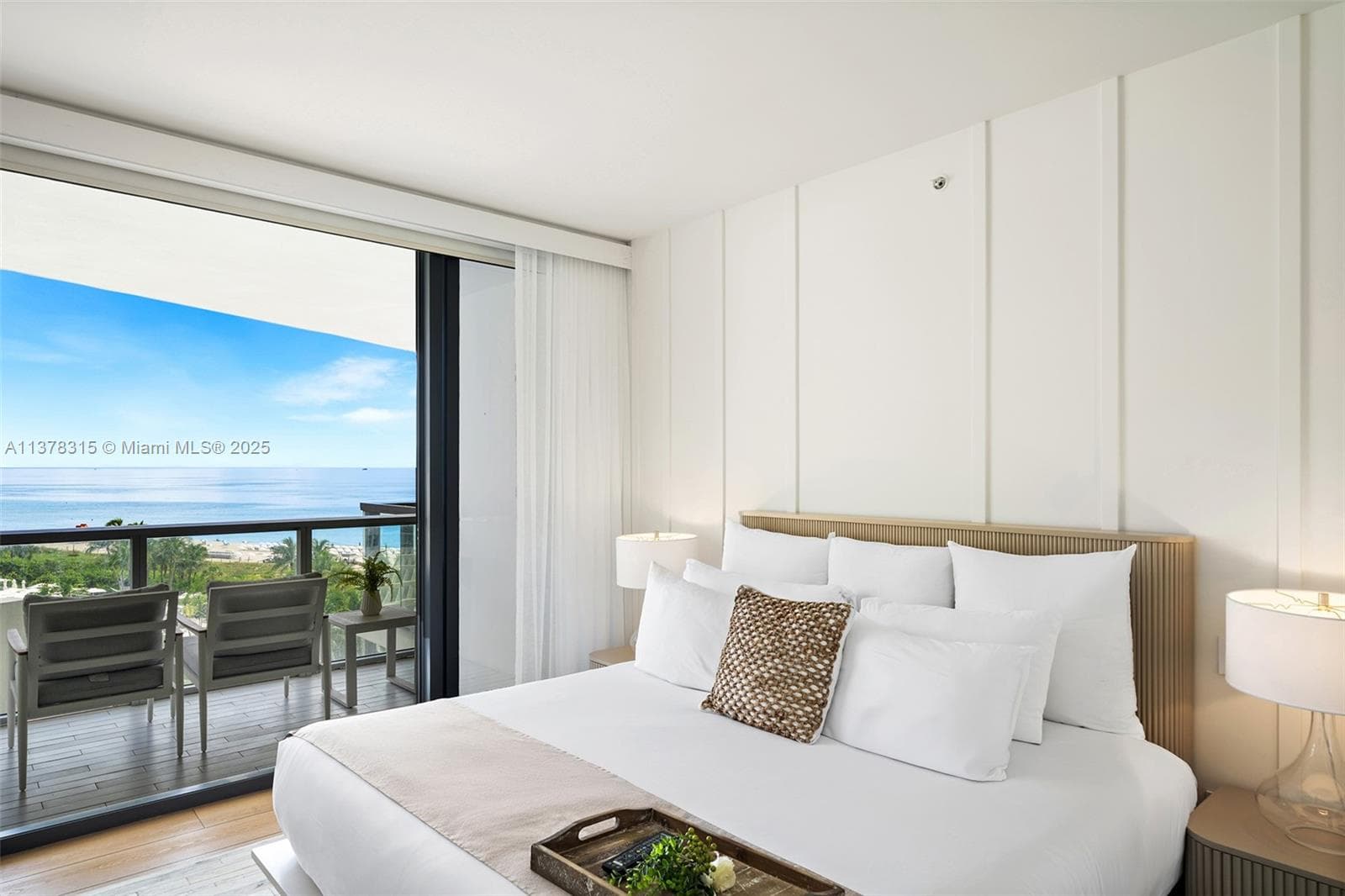 A11378315 — Miami Beach — 32
