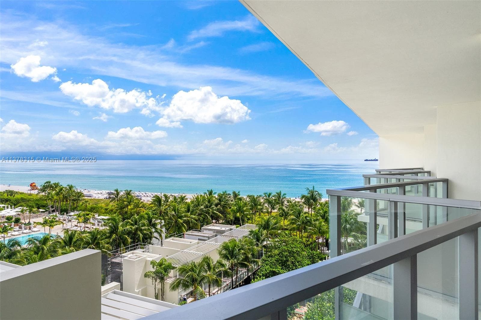 A11378315 — Miami Beach — 19