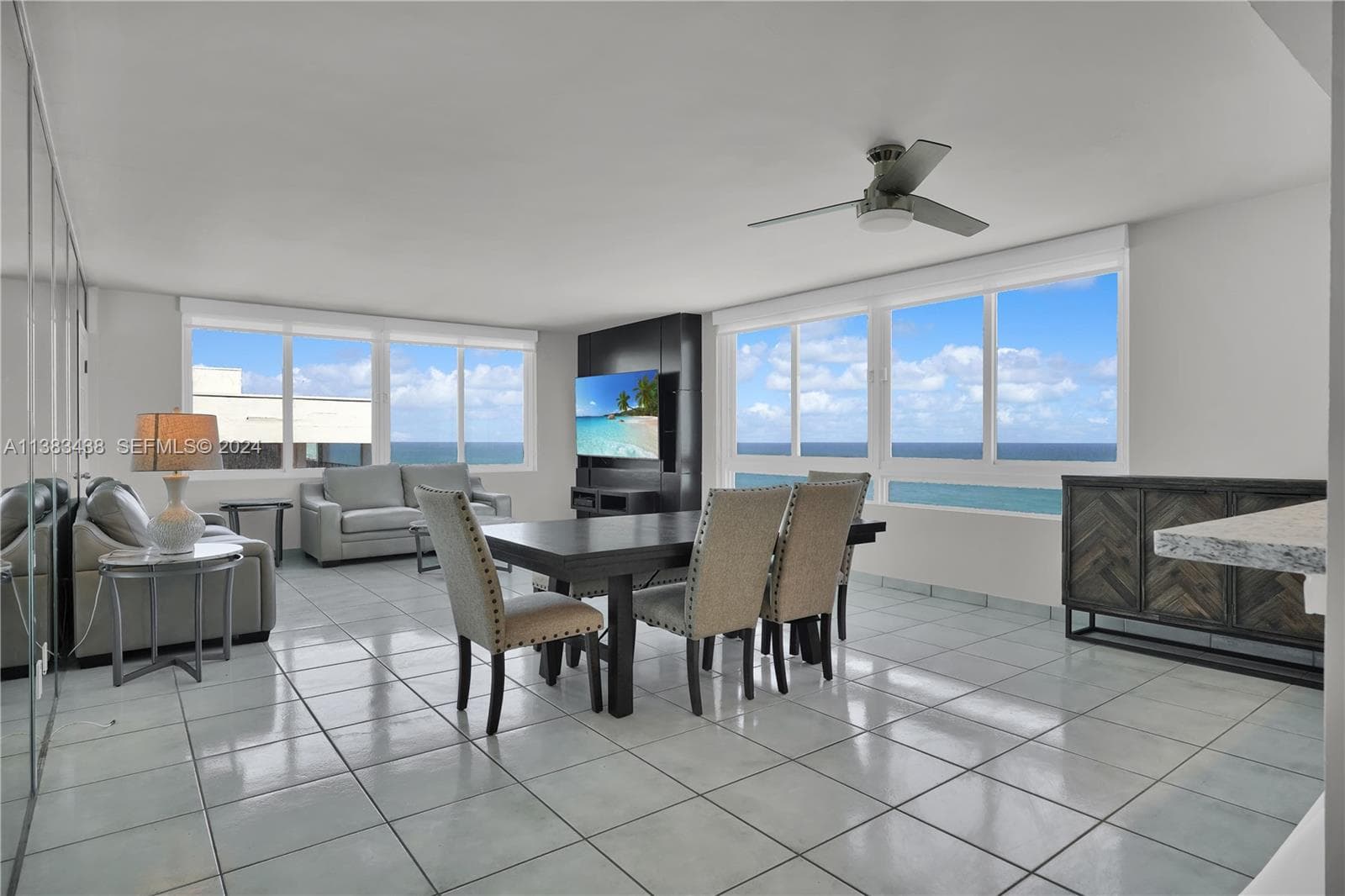 A11383438 — Miami Beach — 16