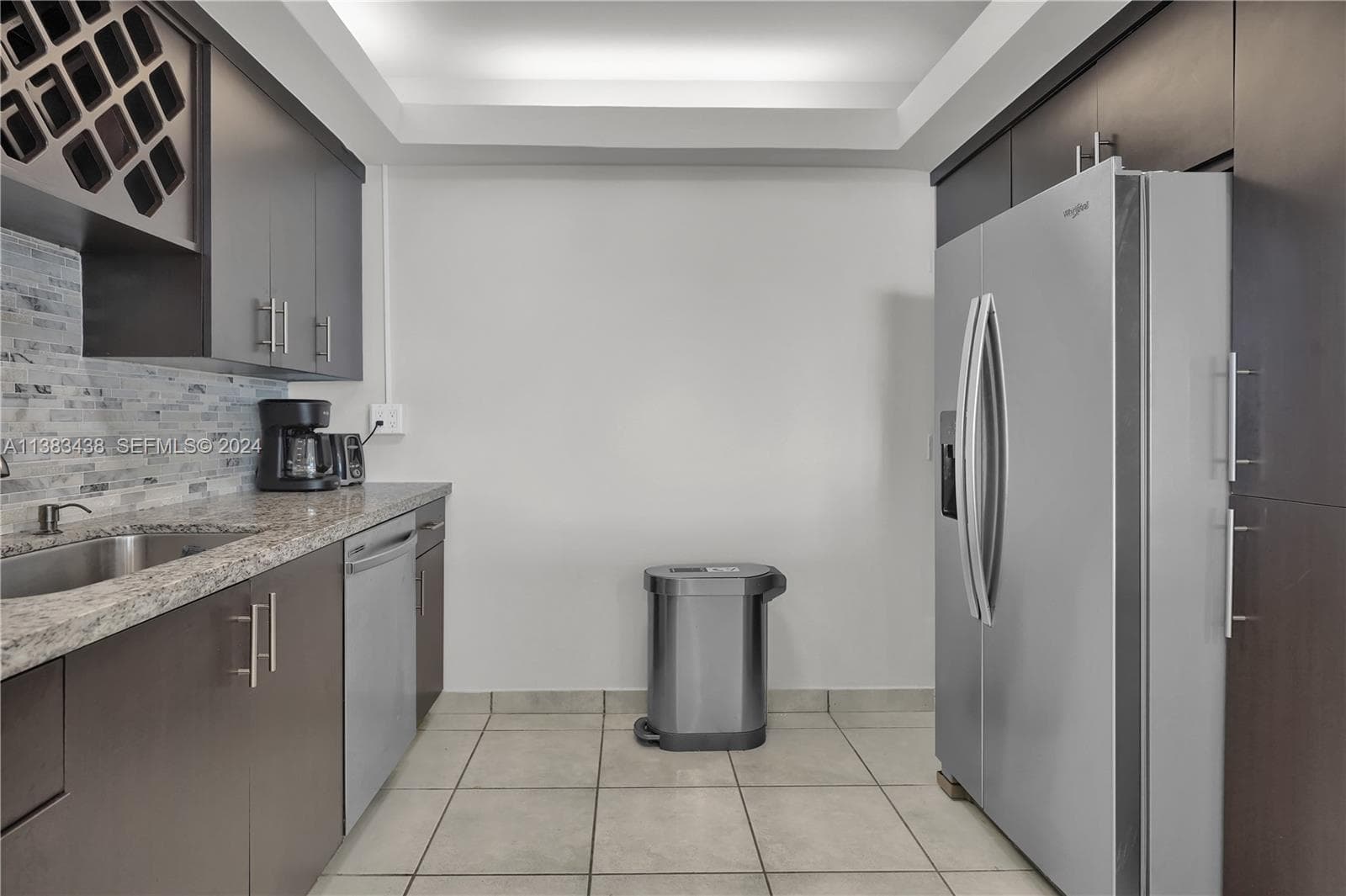 A11383438 — Miami Beach — 26