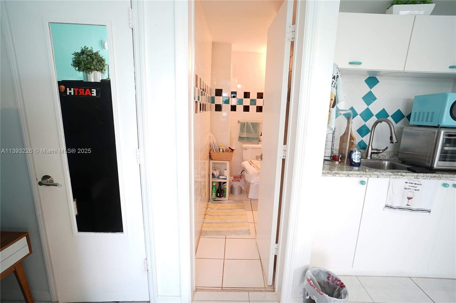 A11393226 — Miami Beach — 12