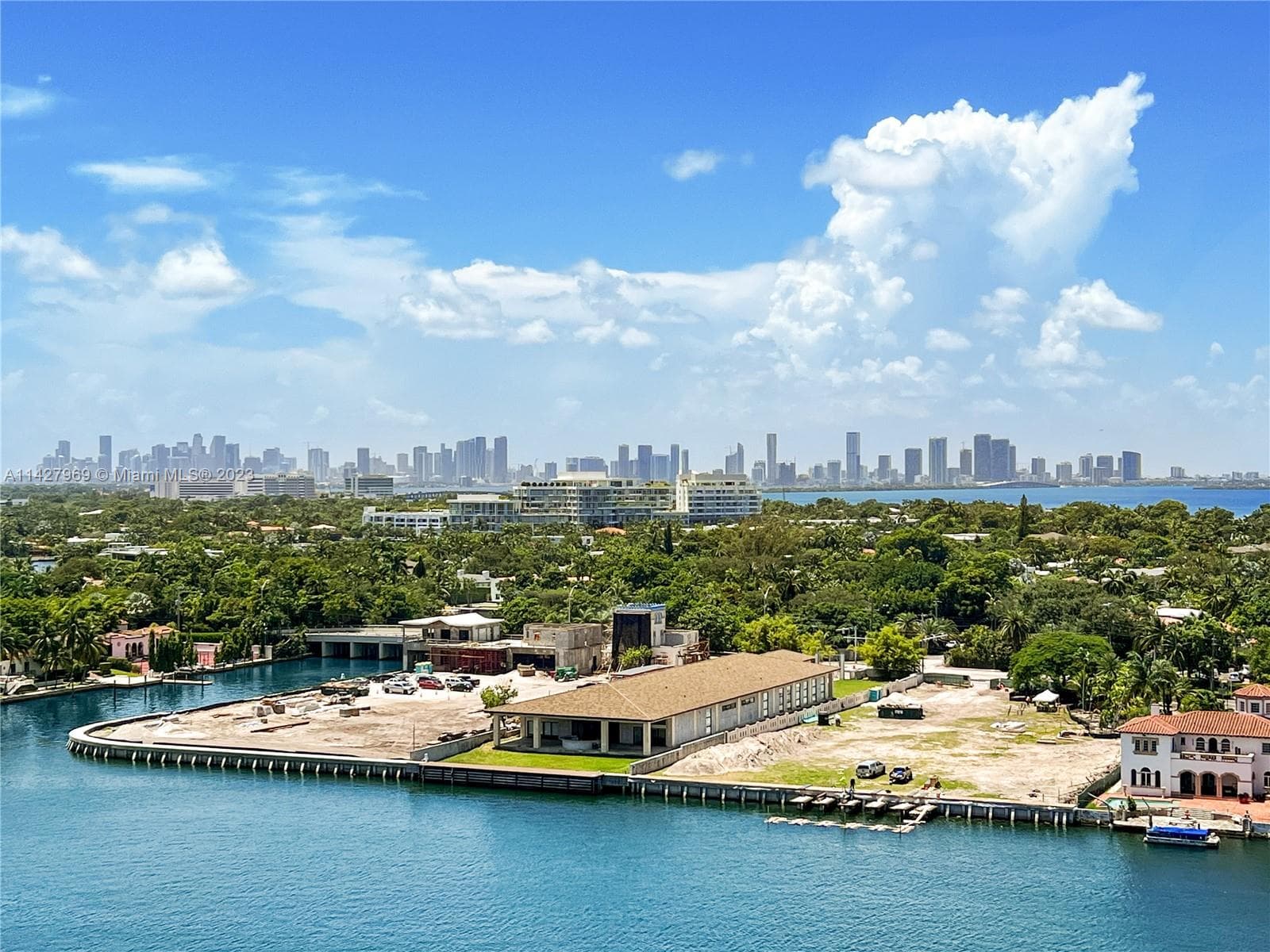 A11427969 — Miami Beach — 2