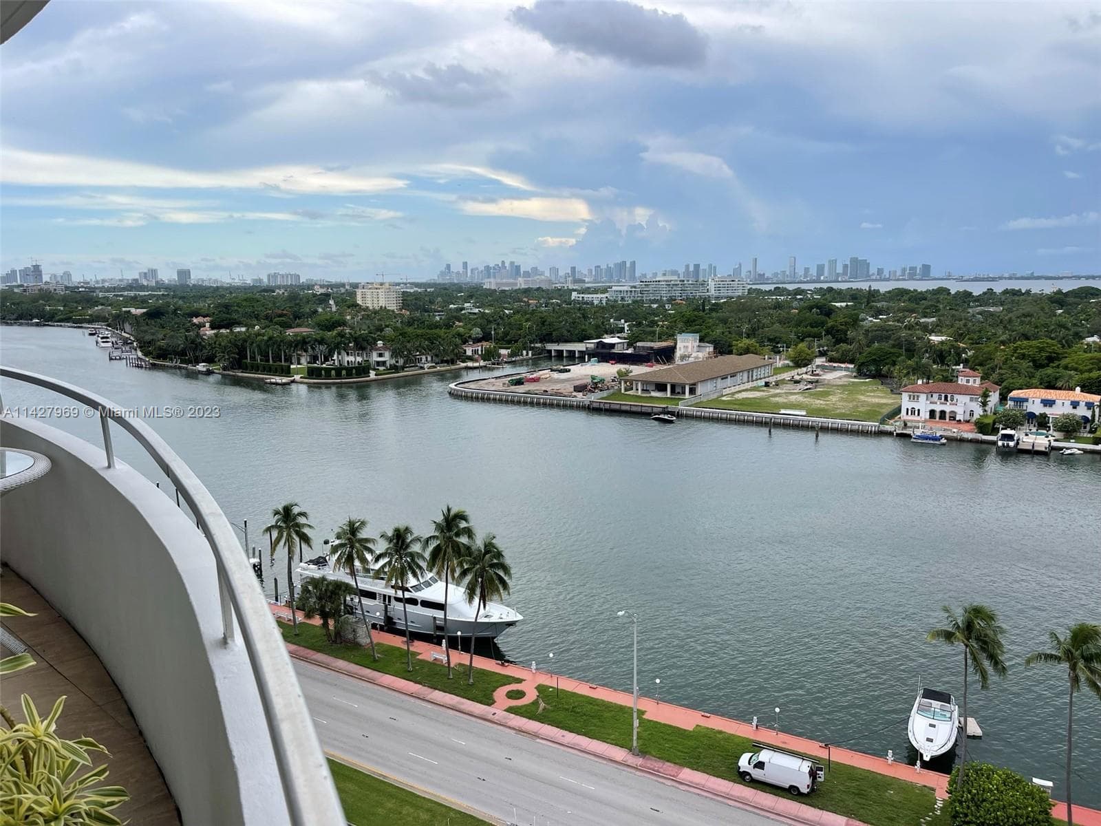 A11427969 — Miami Beach — 5