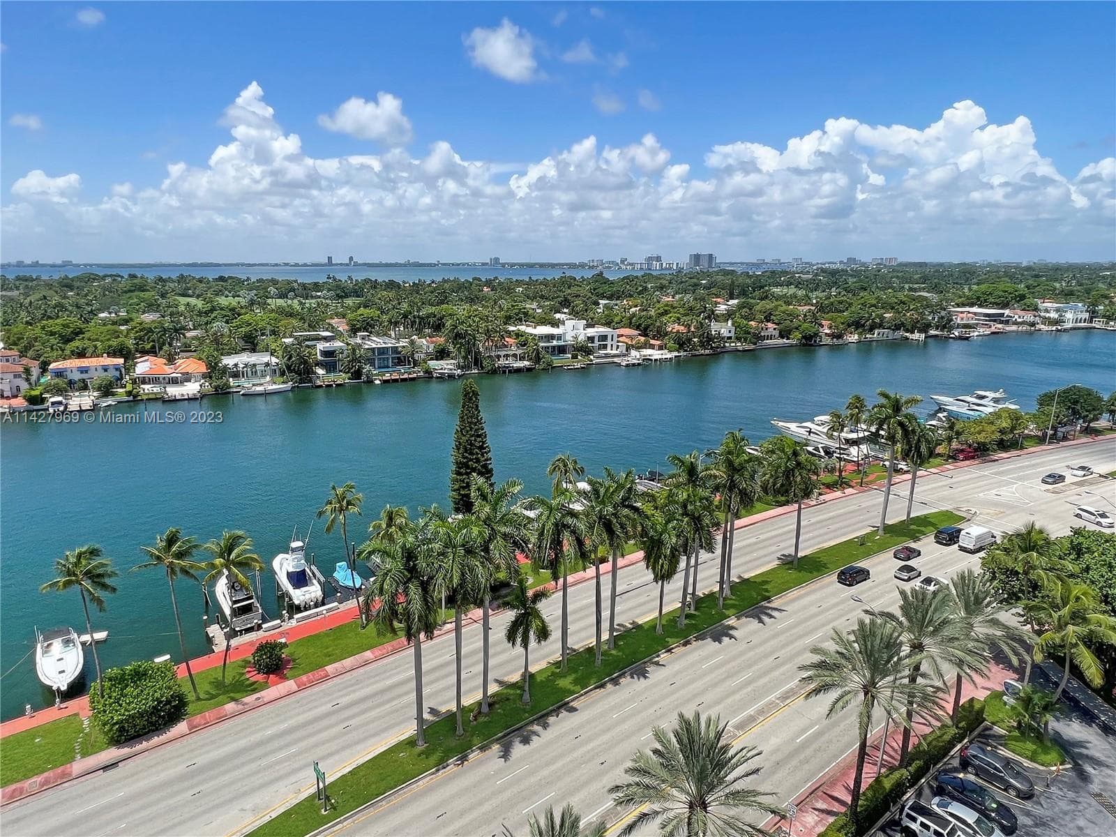 A11427969 — Miami Beach — 4