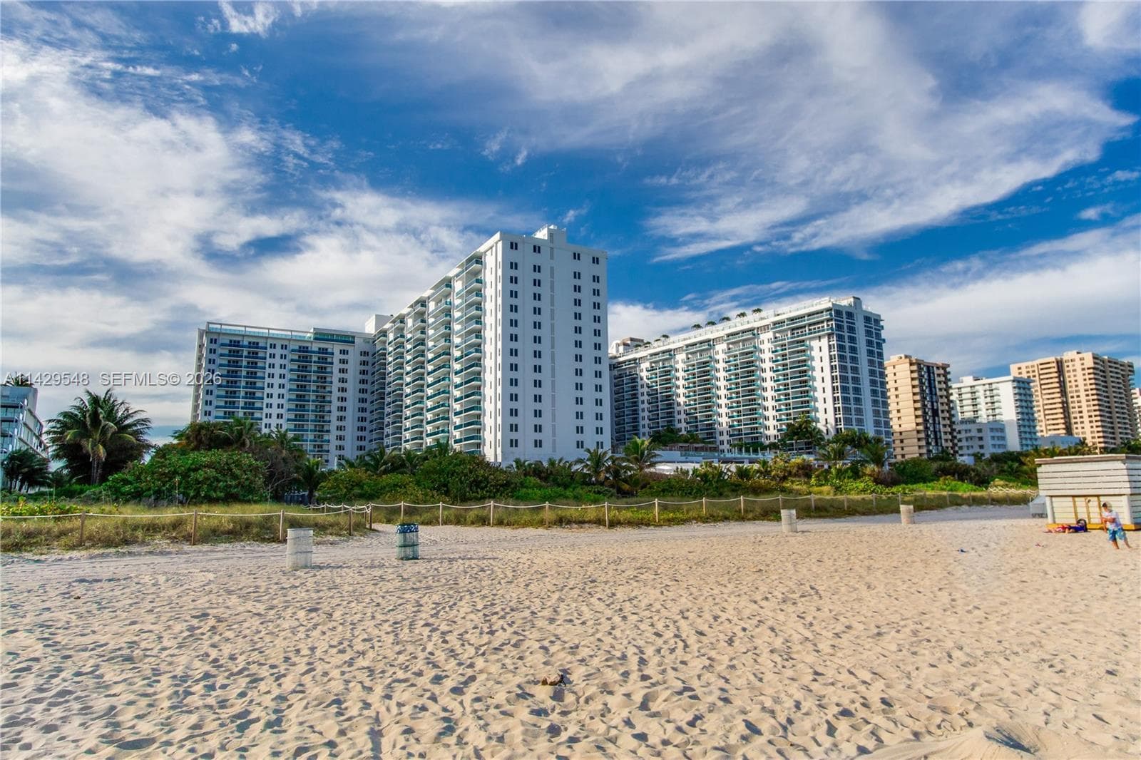A11429548 — Miami Beach