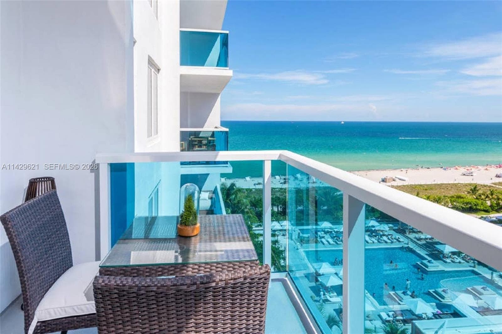 A11429621 — Miami Beach — 22