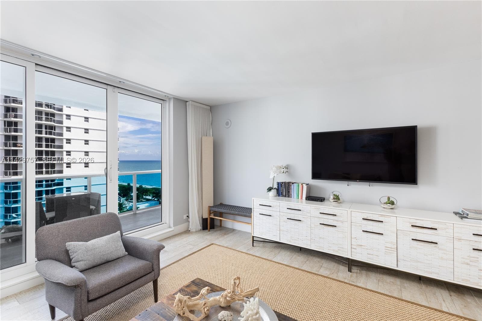 A11429757 — Miami Beach — 6