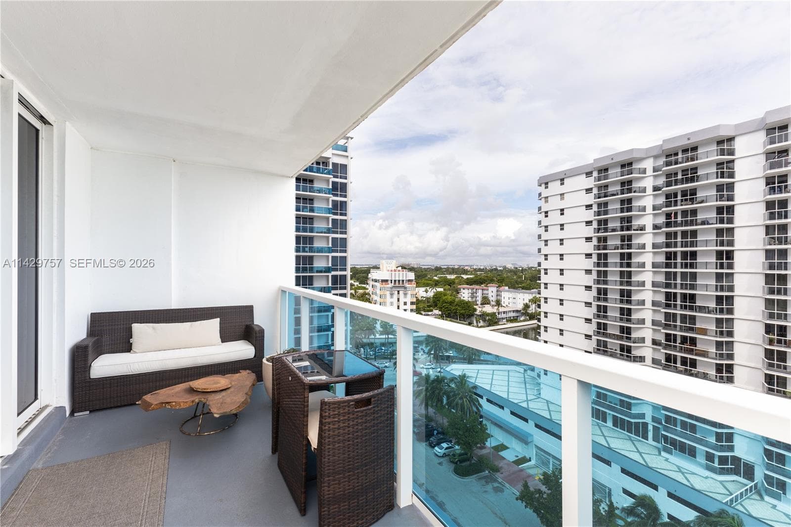 A11429757 — Miami Beach — 37