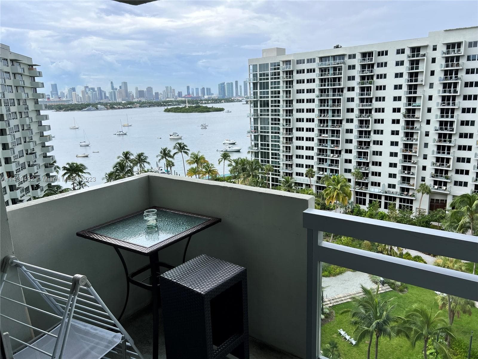 A11430432 — Miami Beach