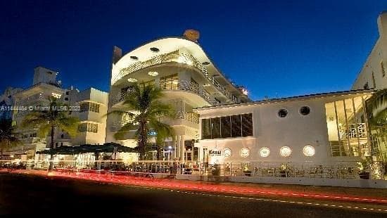 A11444484 — Miami Beach — 28