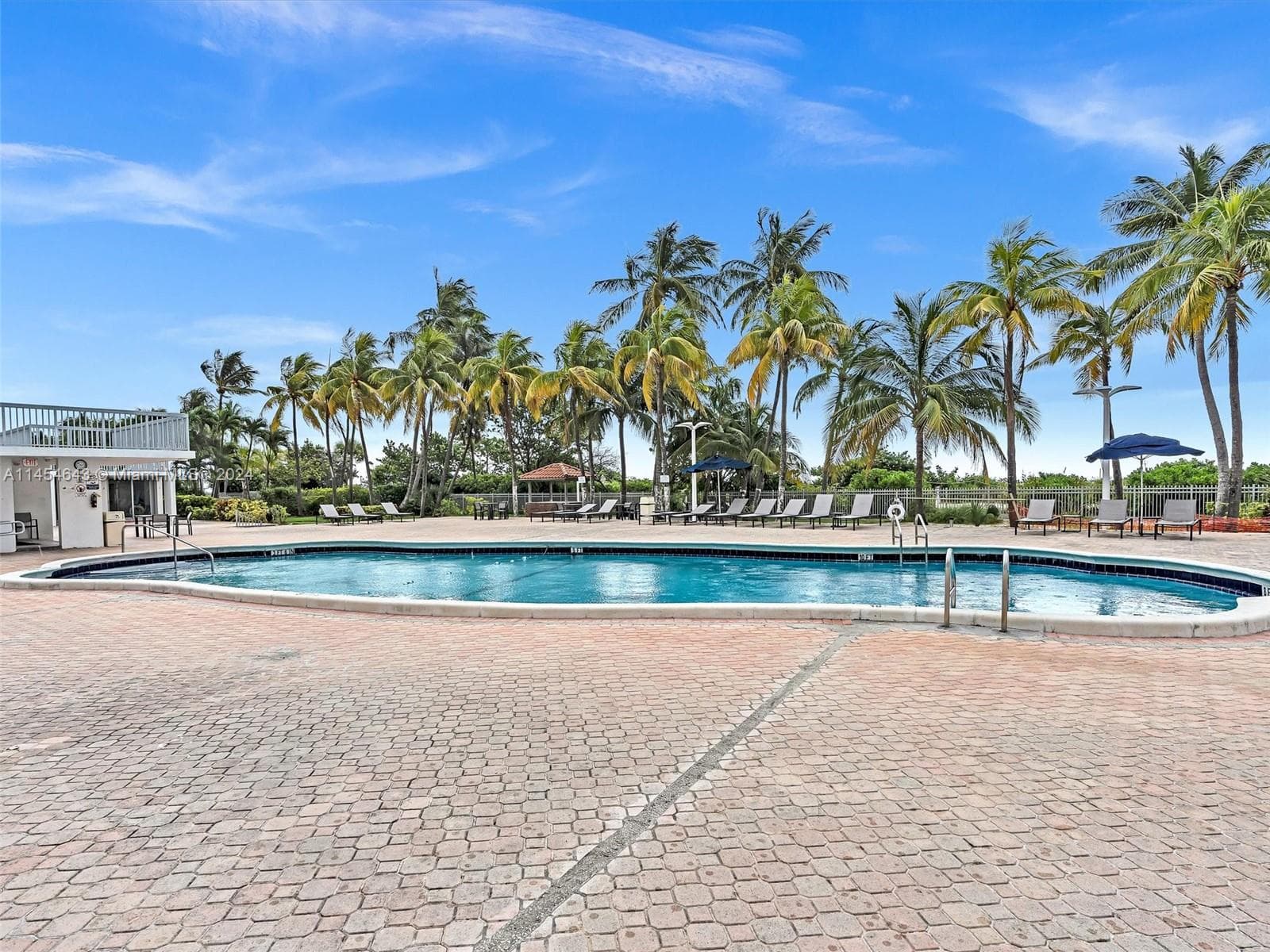 A11454643 — Miami Beach — 5