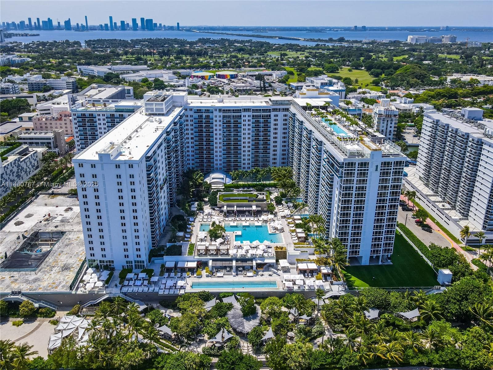 A11460767 — Miami Beach — 10