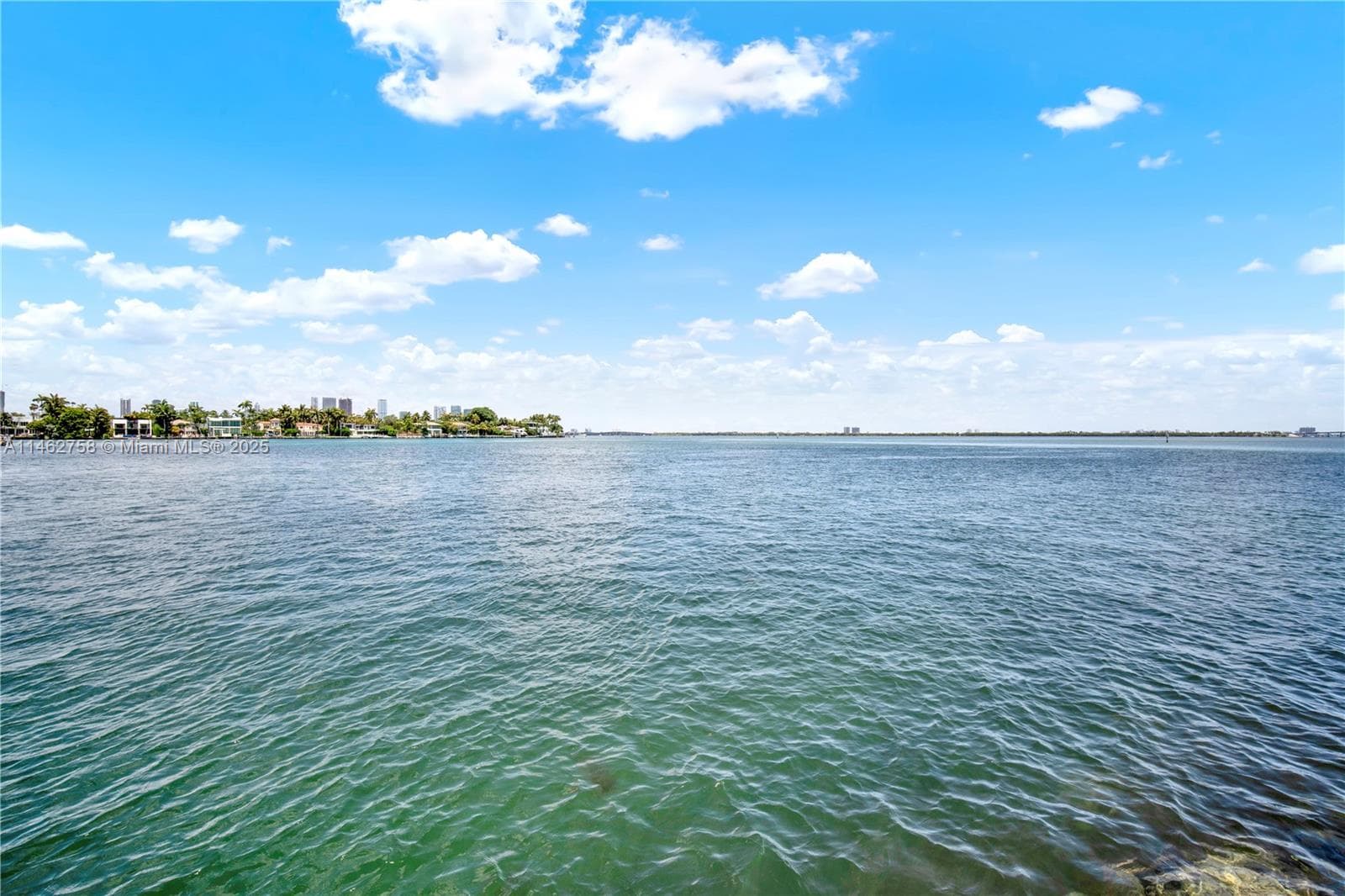 A11462758 — Miami Beach — 55