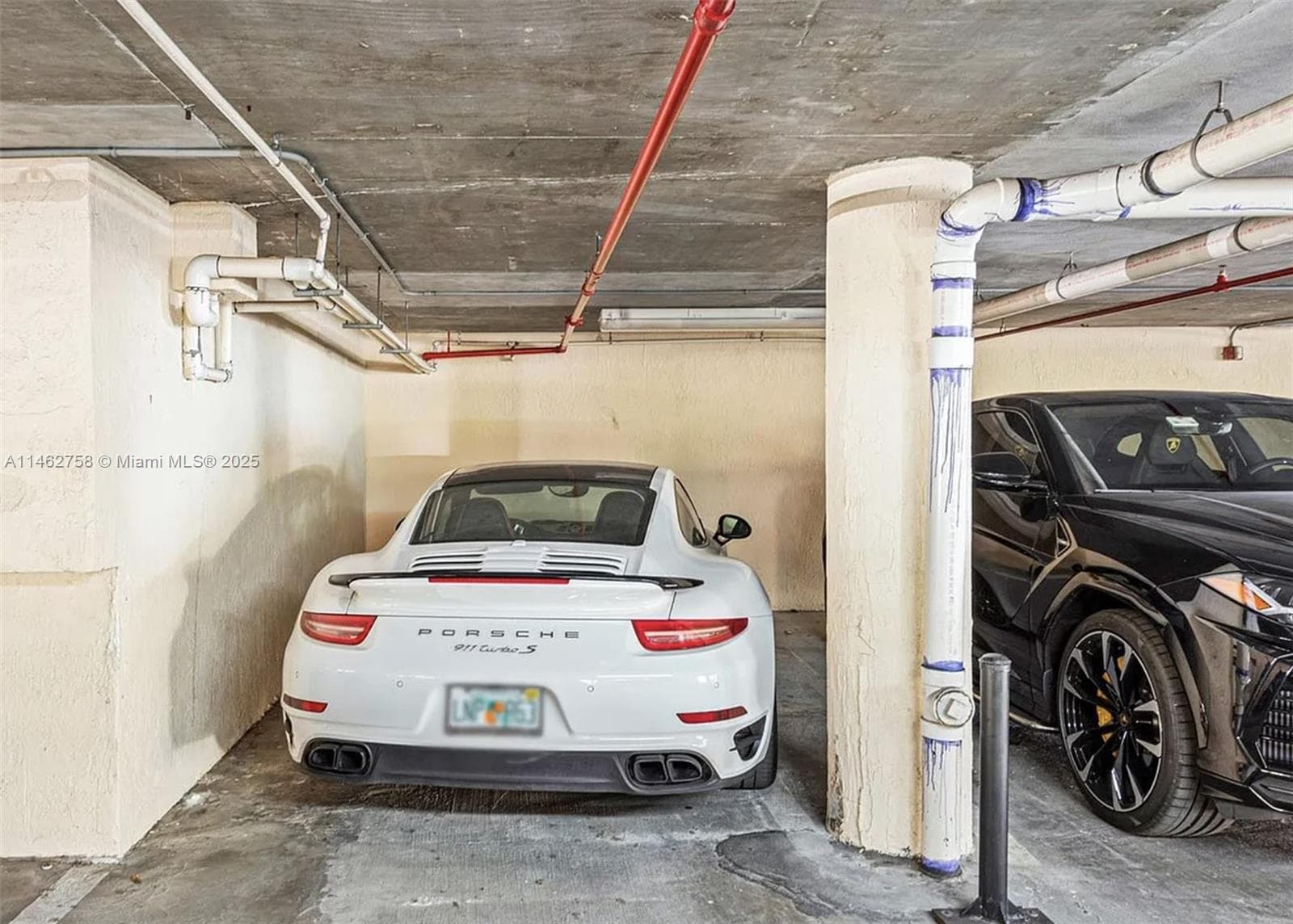 A11462758 — Miami Beach — 37