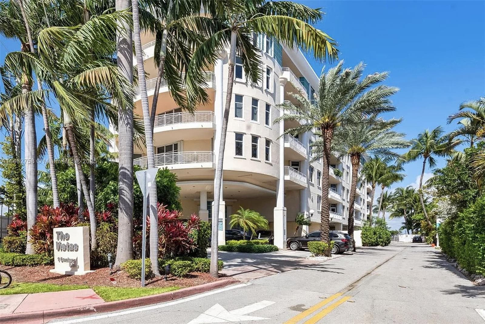 A11462758 — Miami Beach — 4