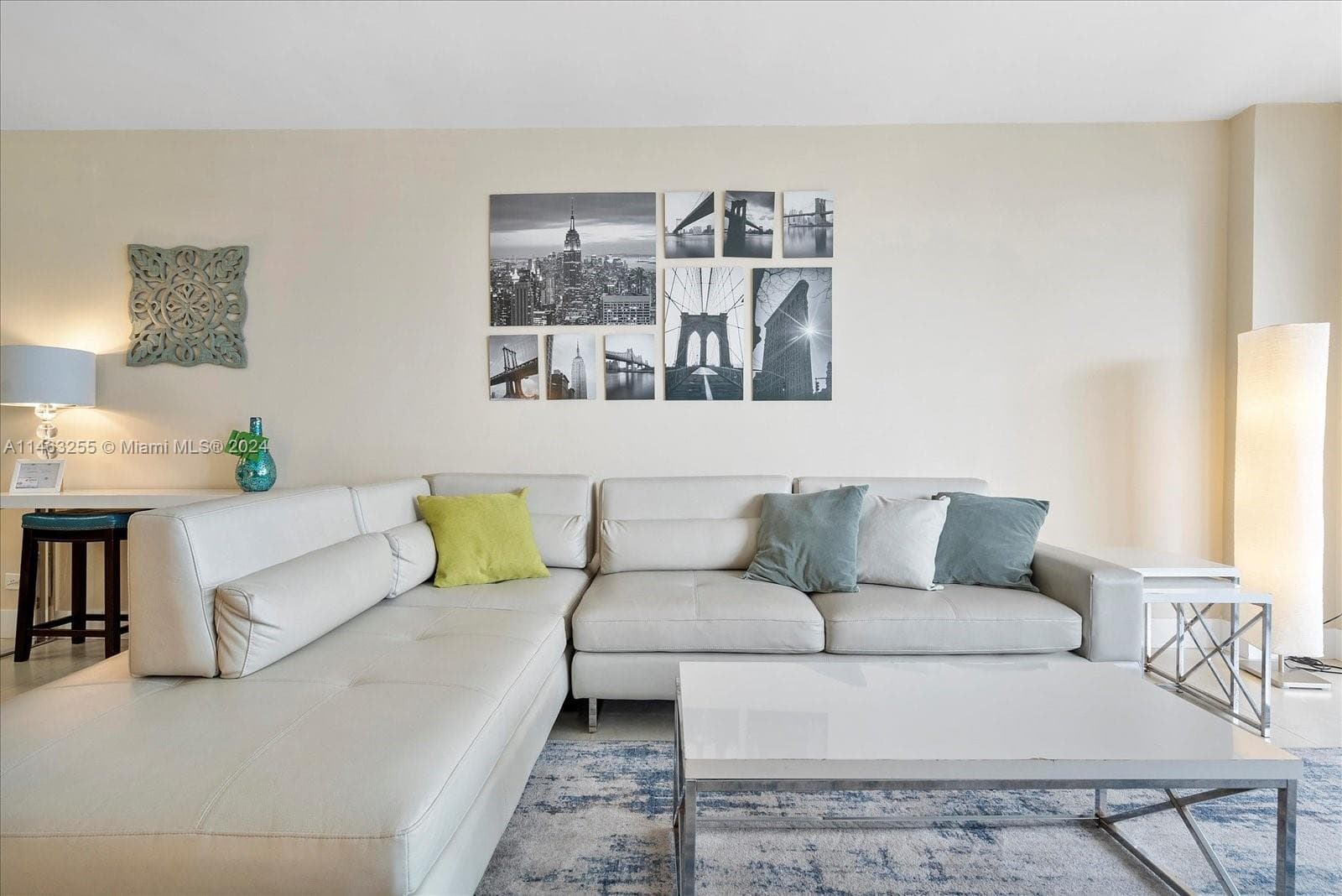 A11463255 — Miami Beach — 15