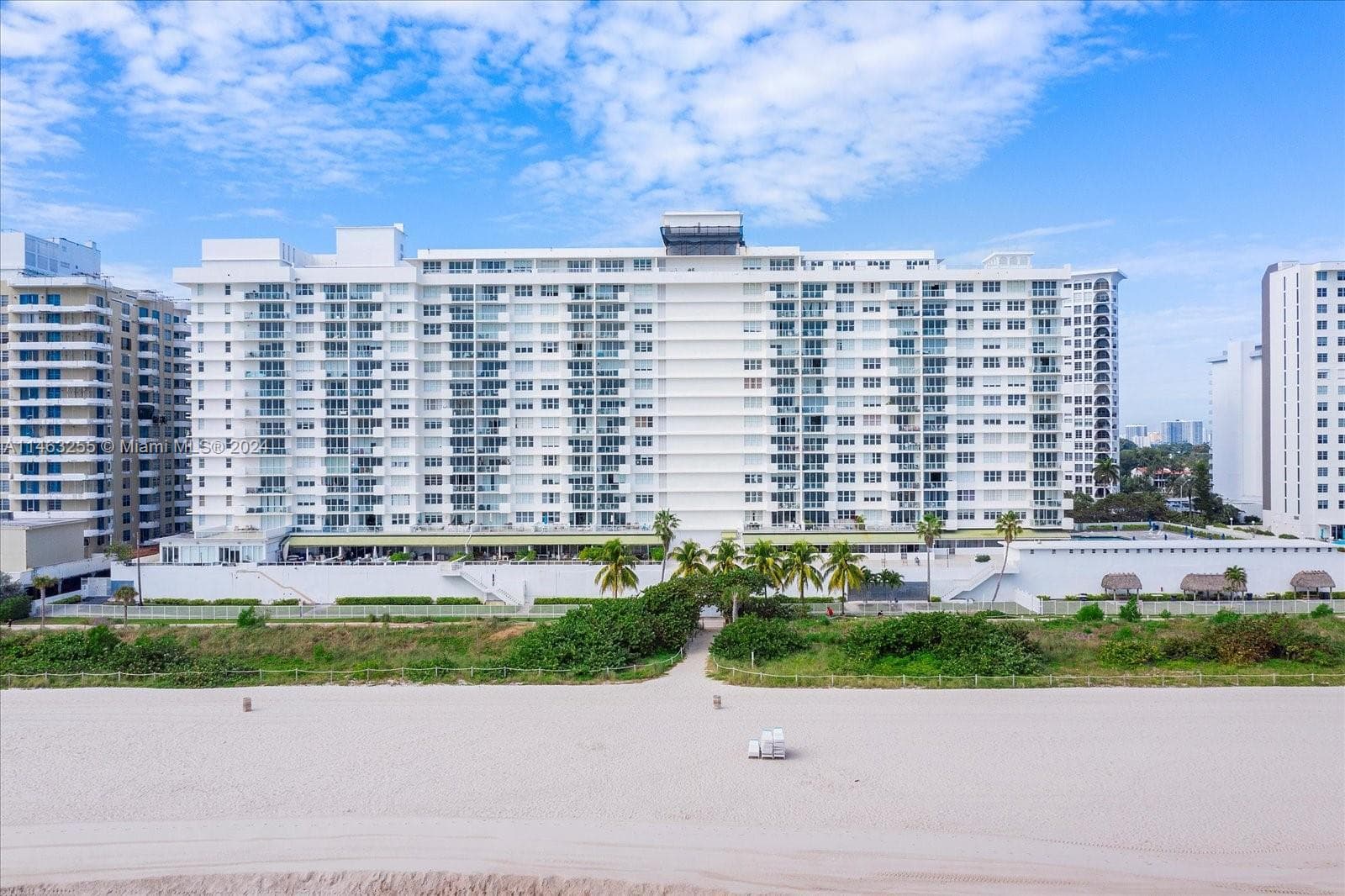 A11463255 — Miami Beach — 11