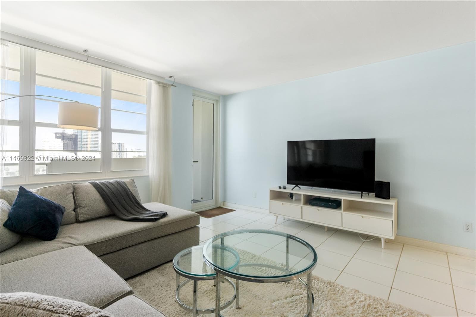 A11469322 — Miami Beach — 2