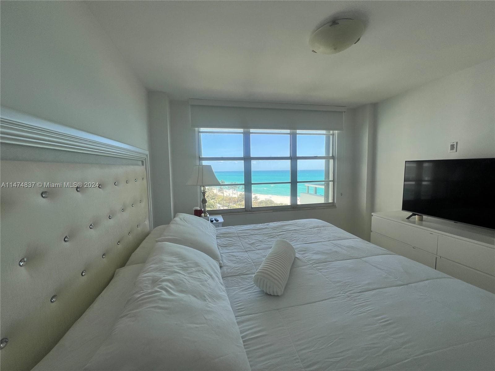 A11474837 — Miami Beach — 19
