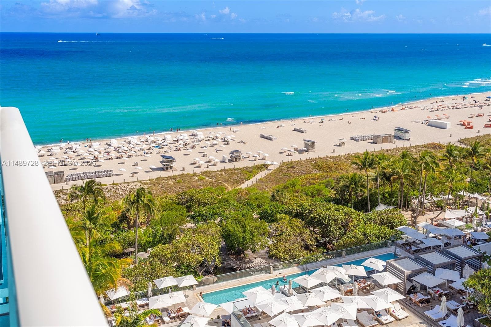 A11489728 — Miami Beach — 15