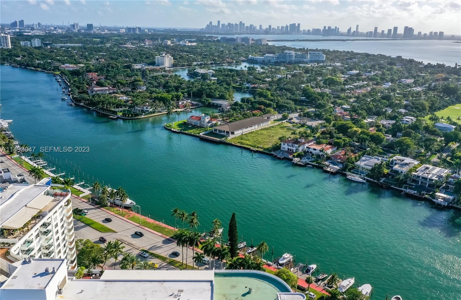 A11493047 — Miami Beach — 20