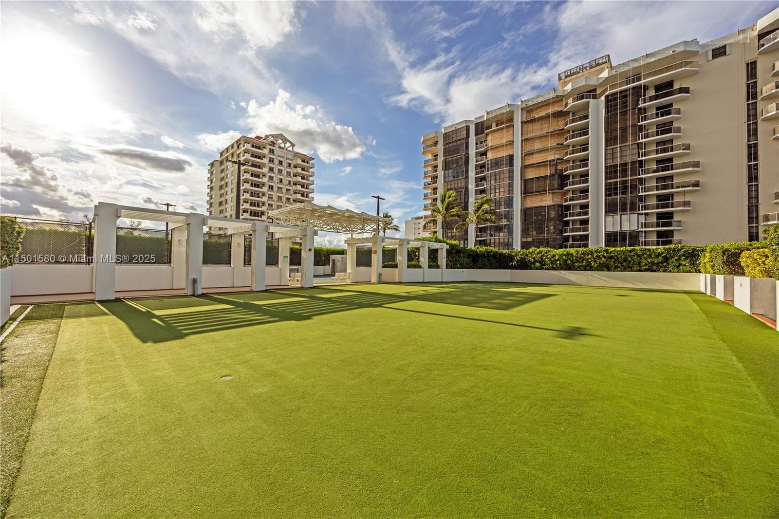 A11501580 — Miami Beach — 36