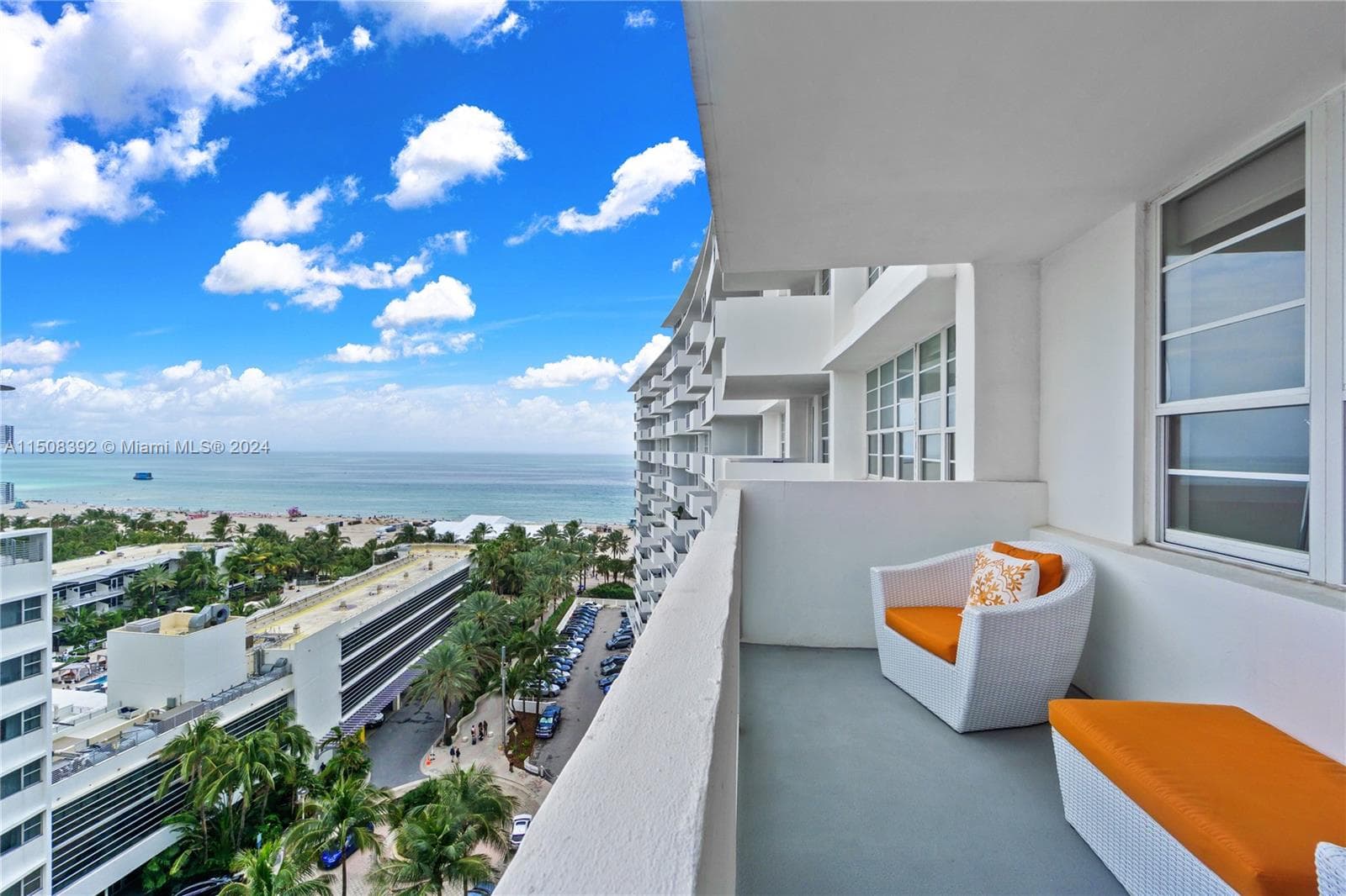 A11508392 — Miami Beach