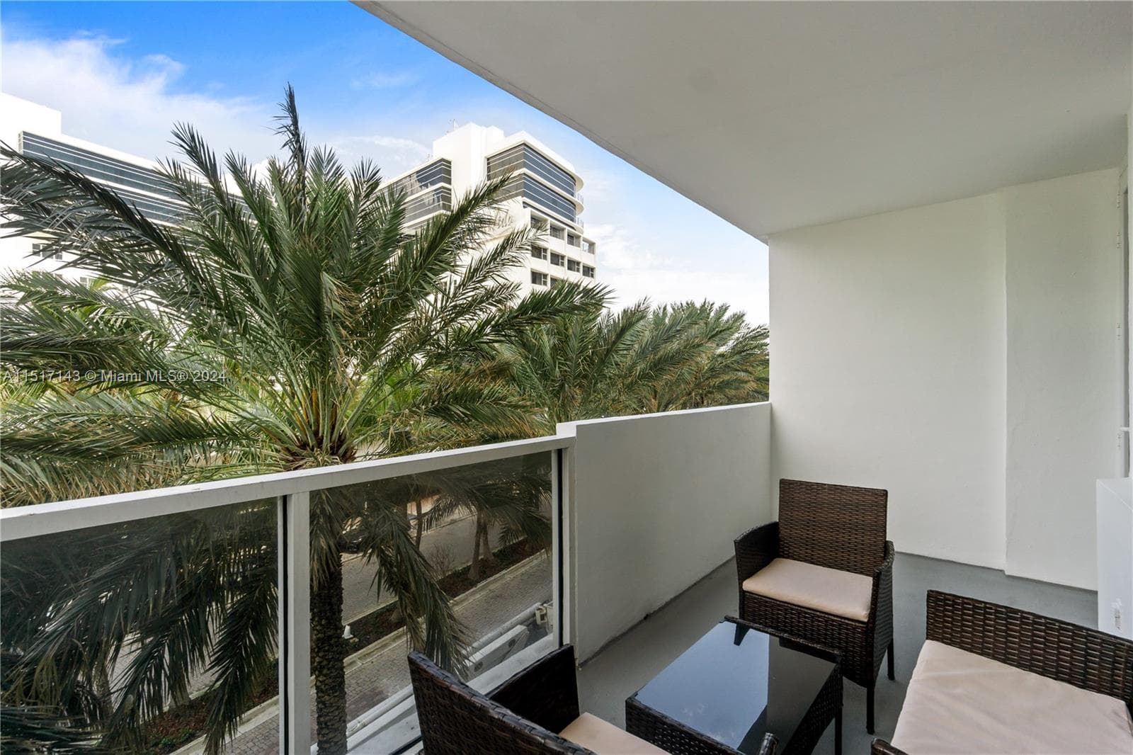 A11517143 — Miami Beach — 13