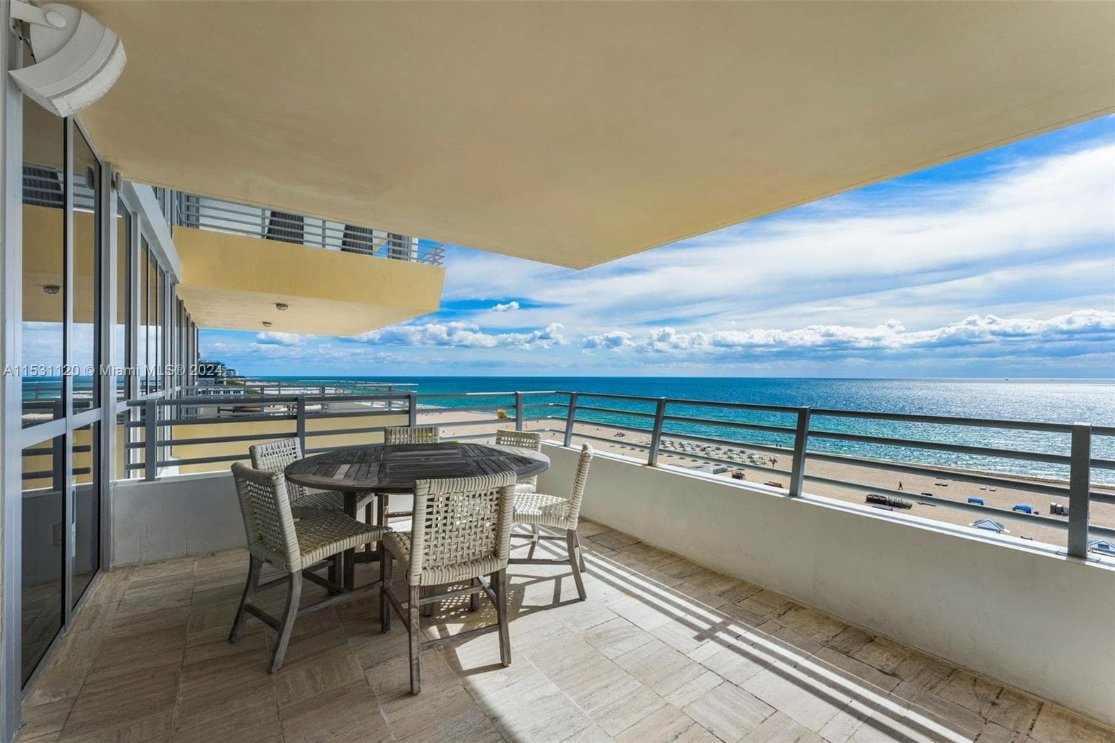 A11531120 — Miami Beach