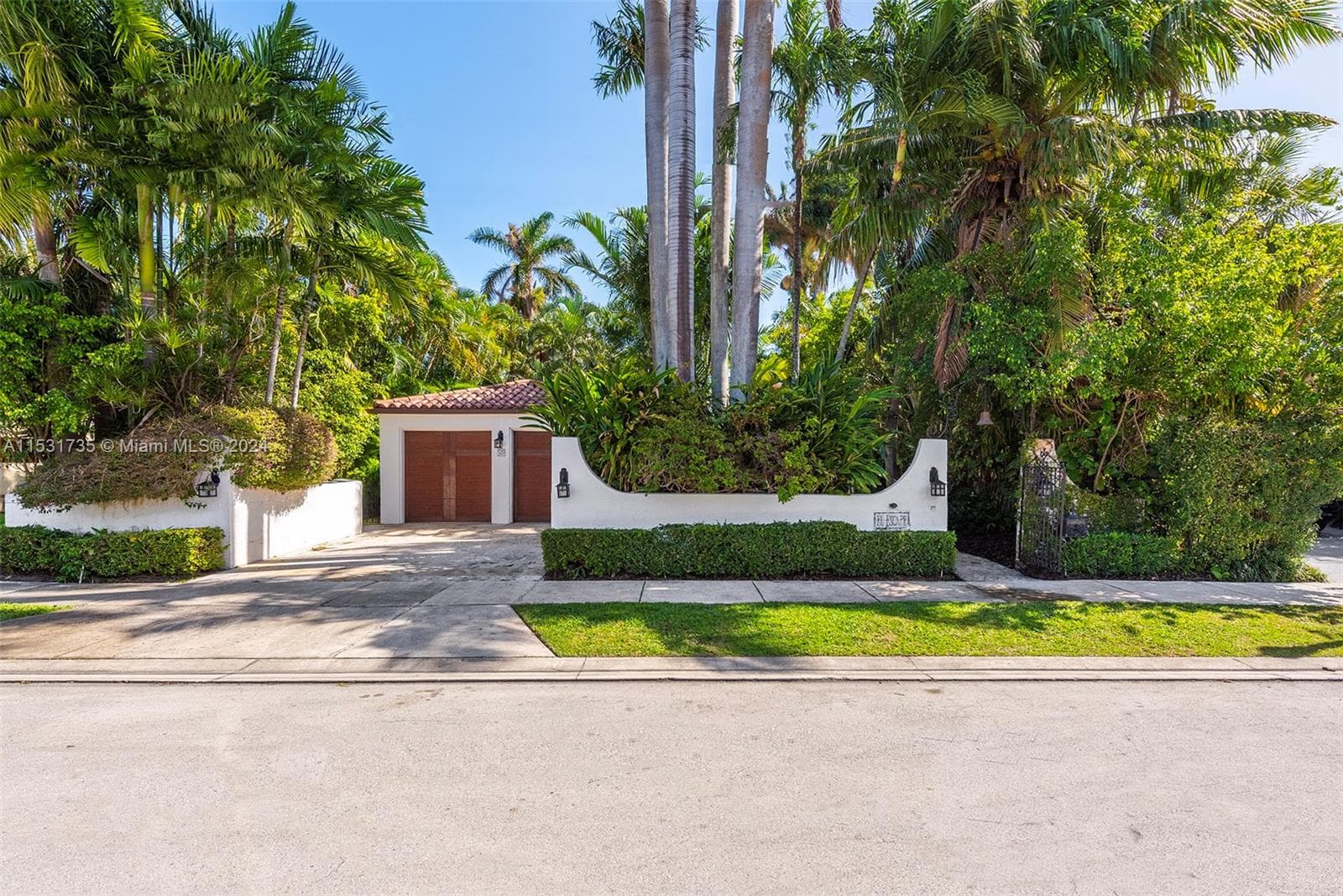 A11531735 — Miami Beach — 52