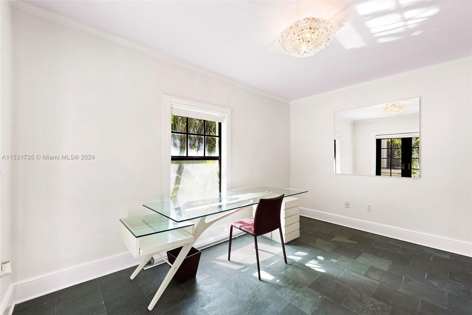 A11531735 — Miami Beach — 42