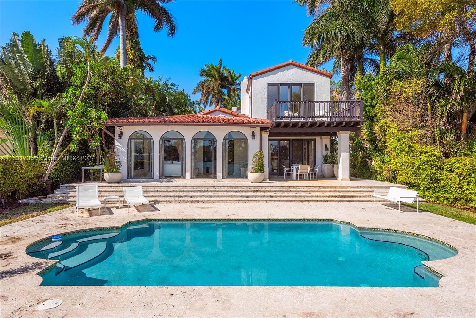 A11531735 — Miami Beach