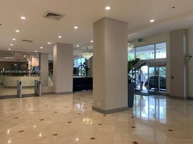 A11544134 — Miami Beach — 17